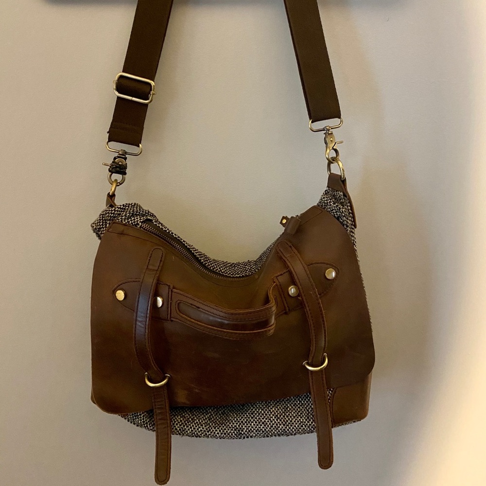 Jesslyn Blake Messenger Bag